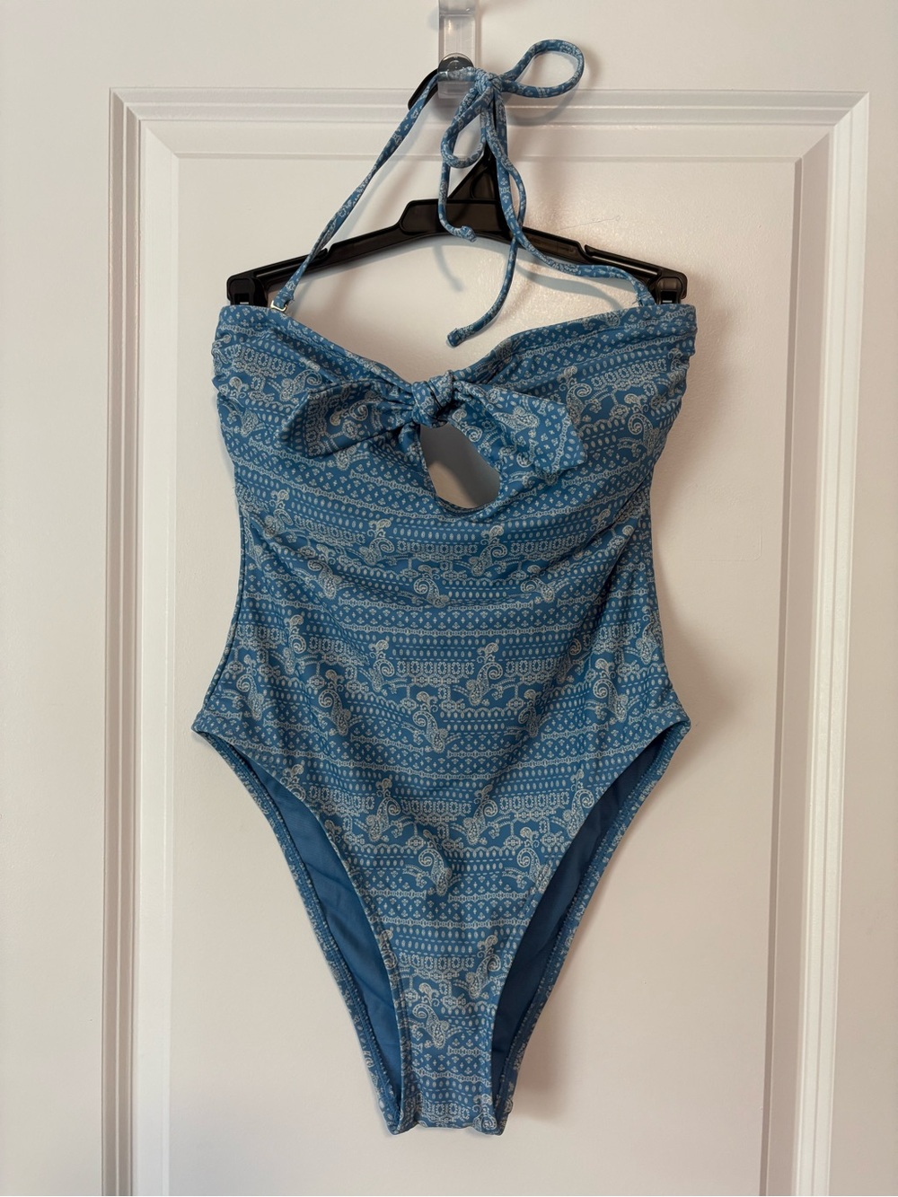 Blue Patterned Bandeau One-Piece Swimsuit (Size M)